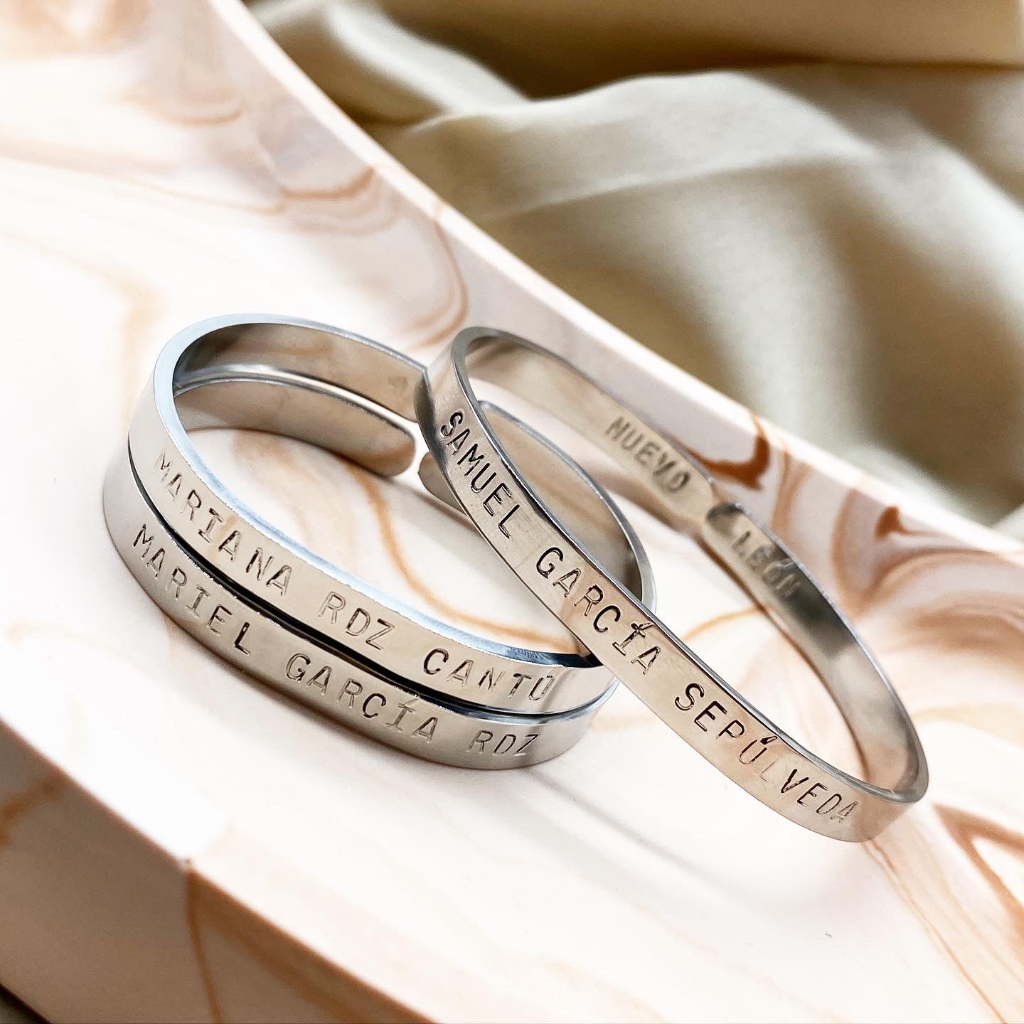 2 Pulseras Ixchel «Grabado Doble» (Acero Inoxidable) ★PROMO★