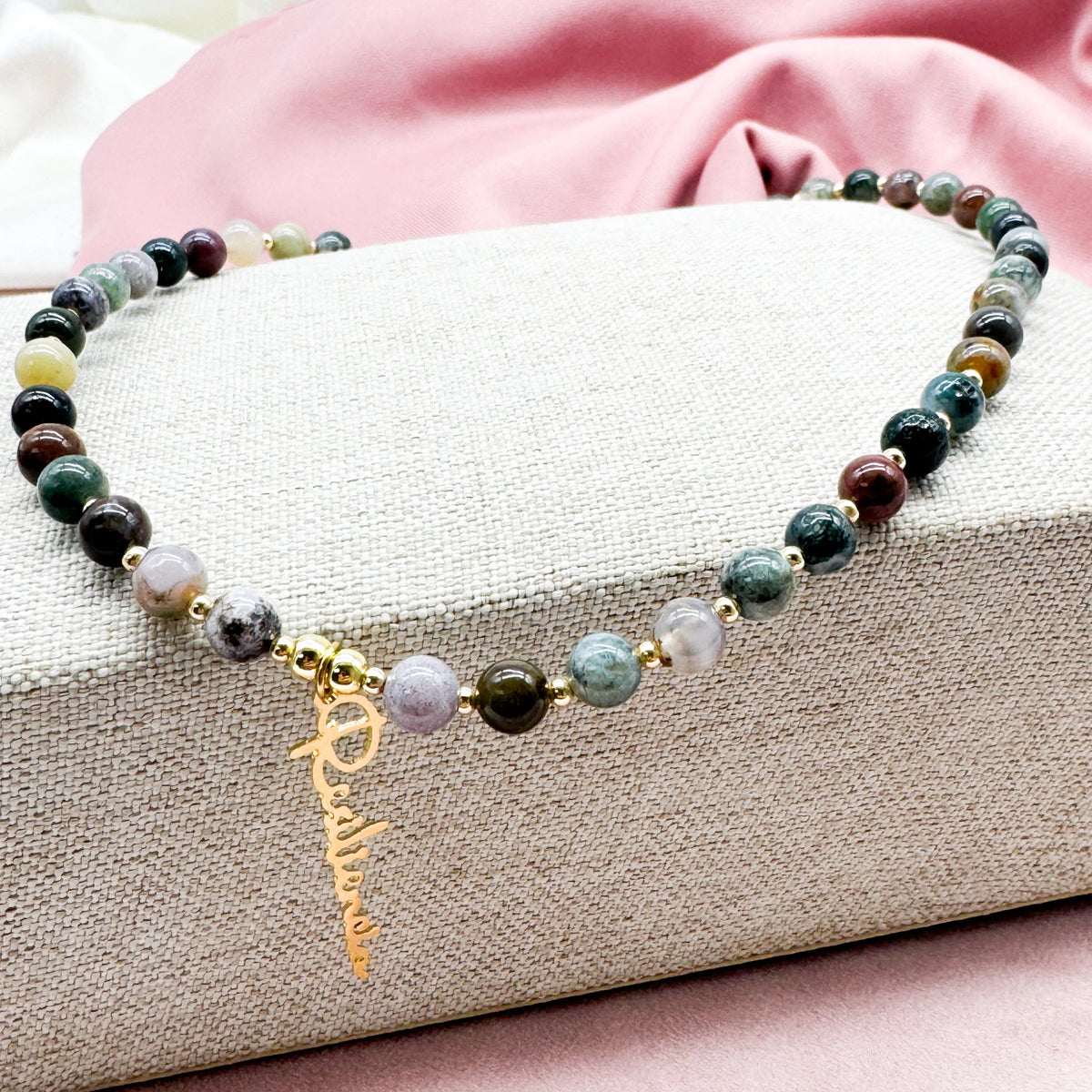 COLLAR DE AGATAS CON NOMBRE PERSONALIZADO