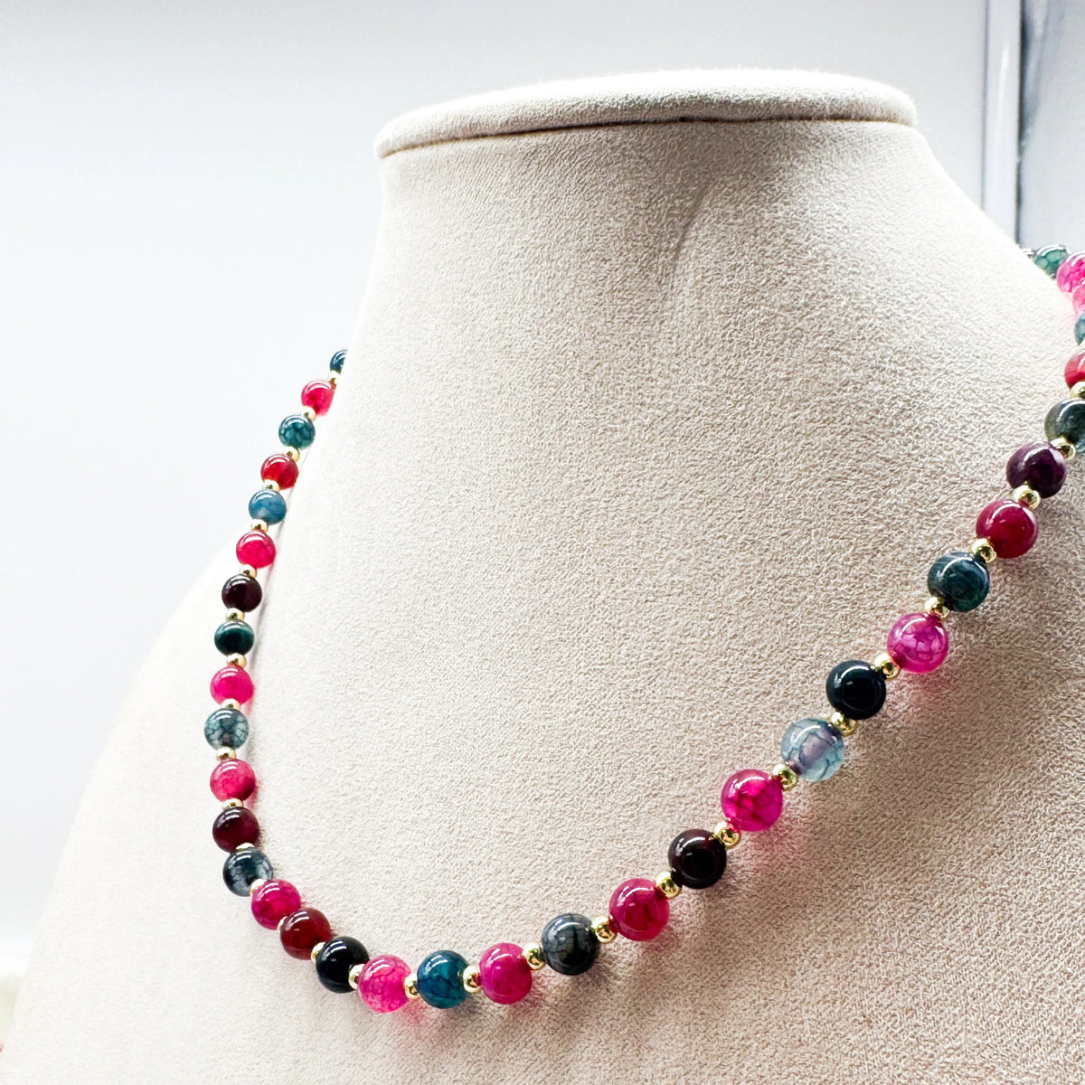COLLAR DE AGATAS CON NOMBRE PERSONALIZADO