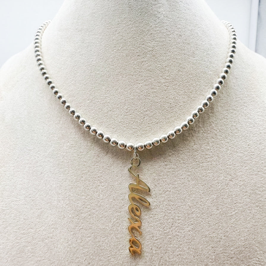 COLLAR DE BOLITAS + NOMBRE PERSONALIZADO