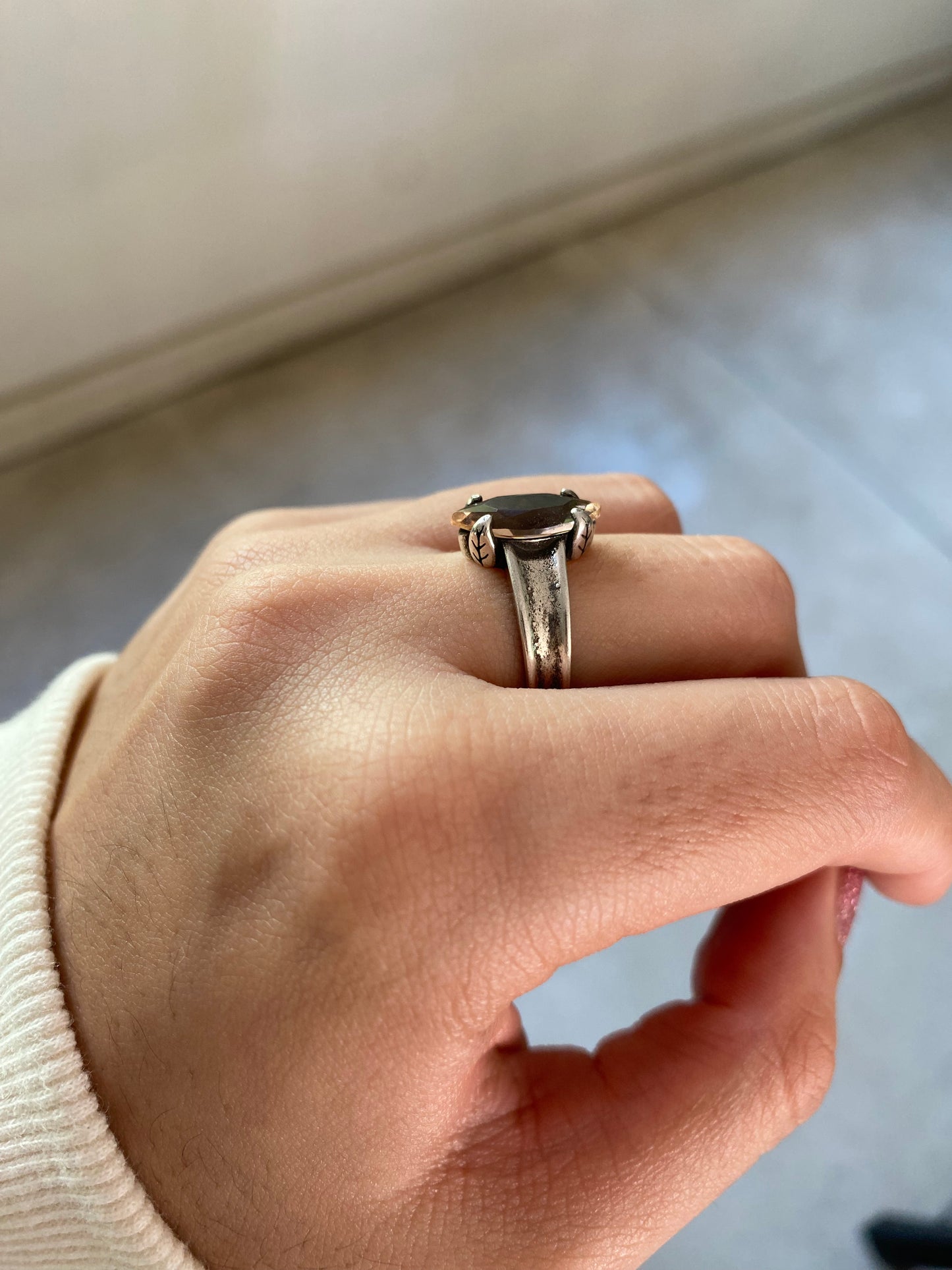 Anillo estilo antiguo