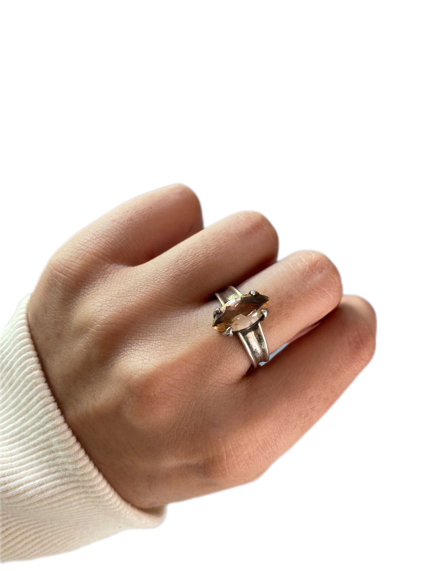 Anillo estilo antiguo