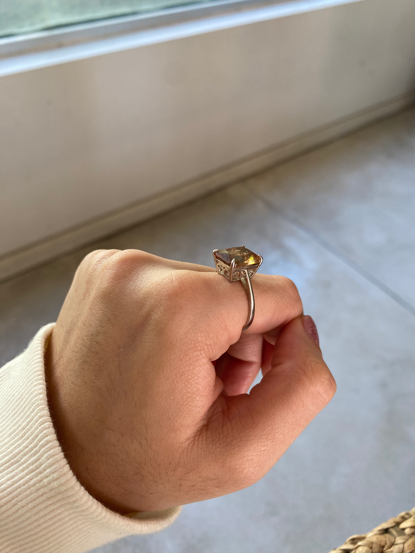 Anillo de zultanita