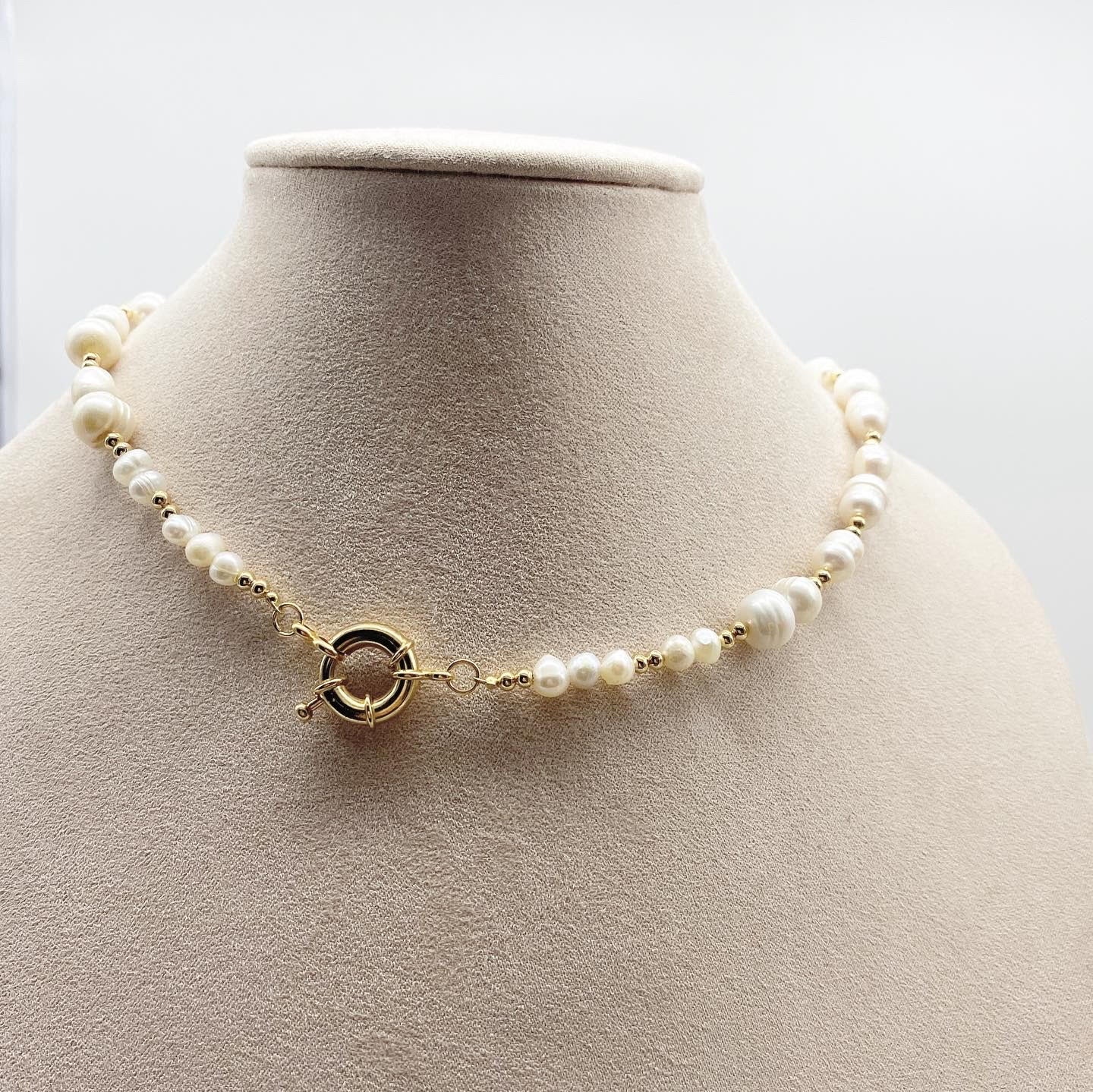 GARGANTILLA DE PERLAS