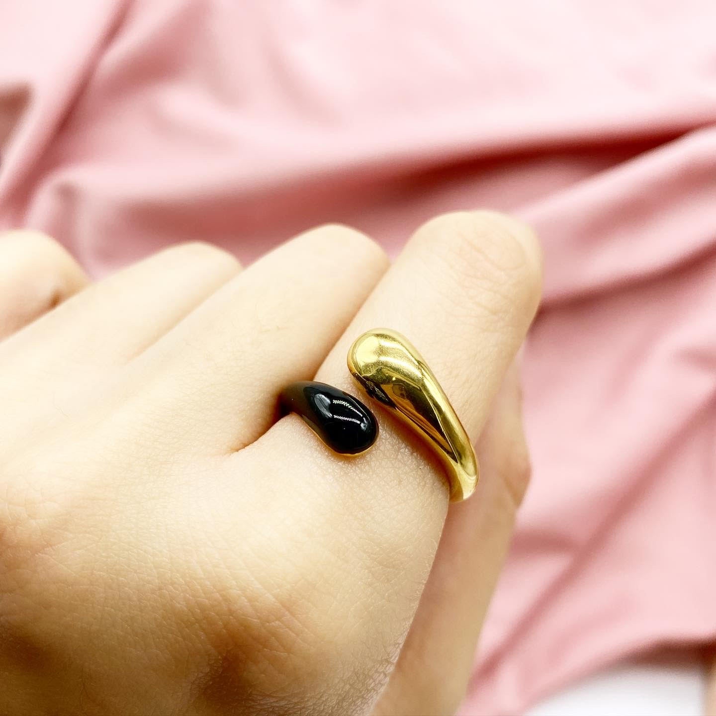 Anillo Torcido