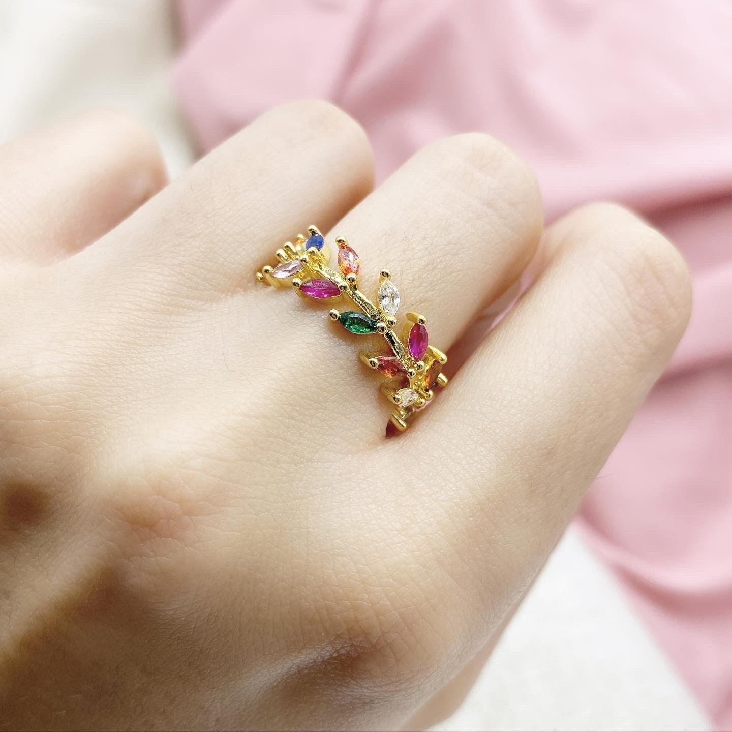 Anillo hojas de colores