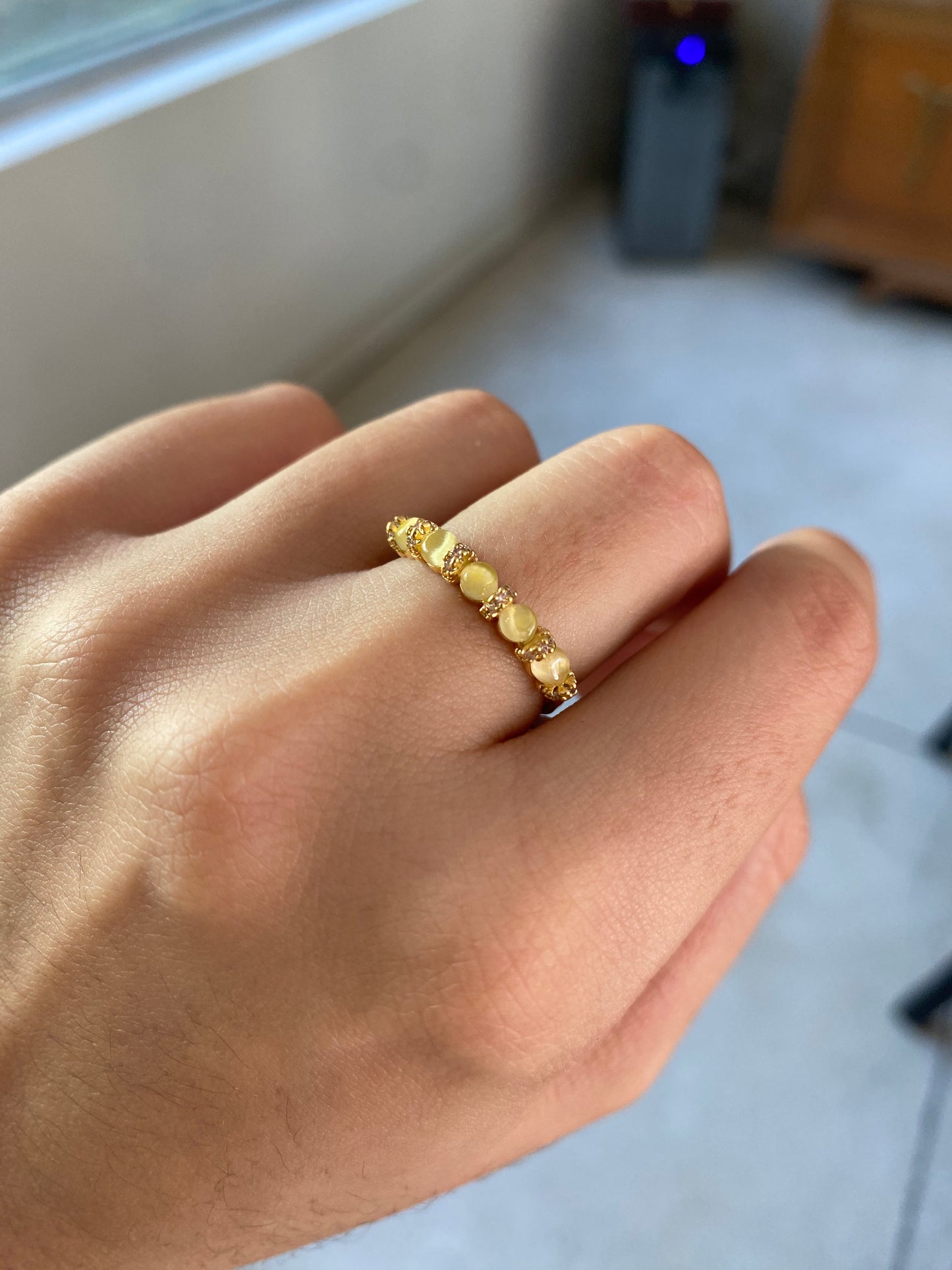 Anillo Oppy