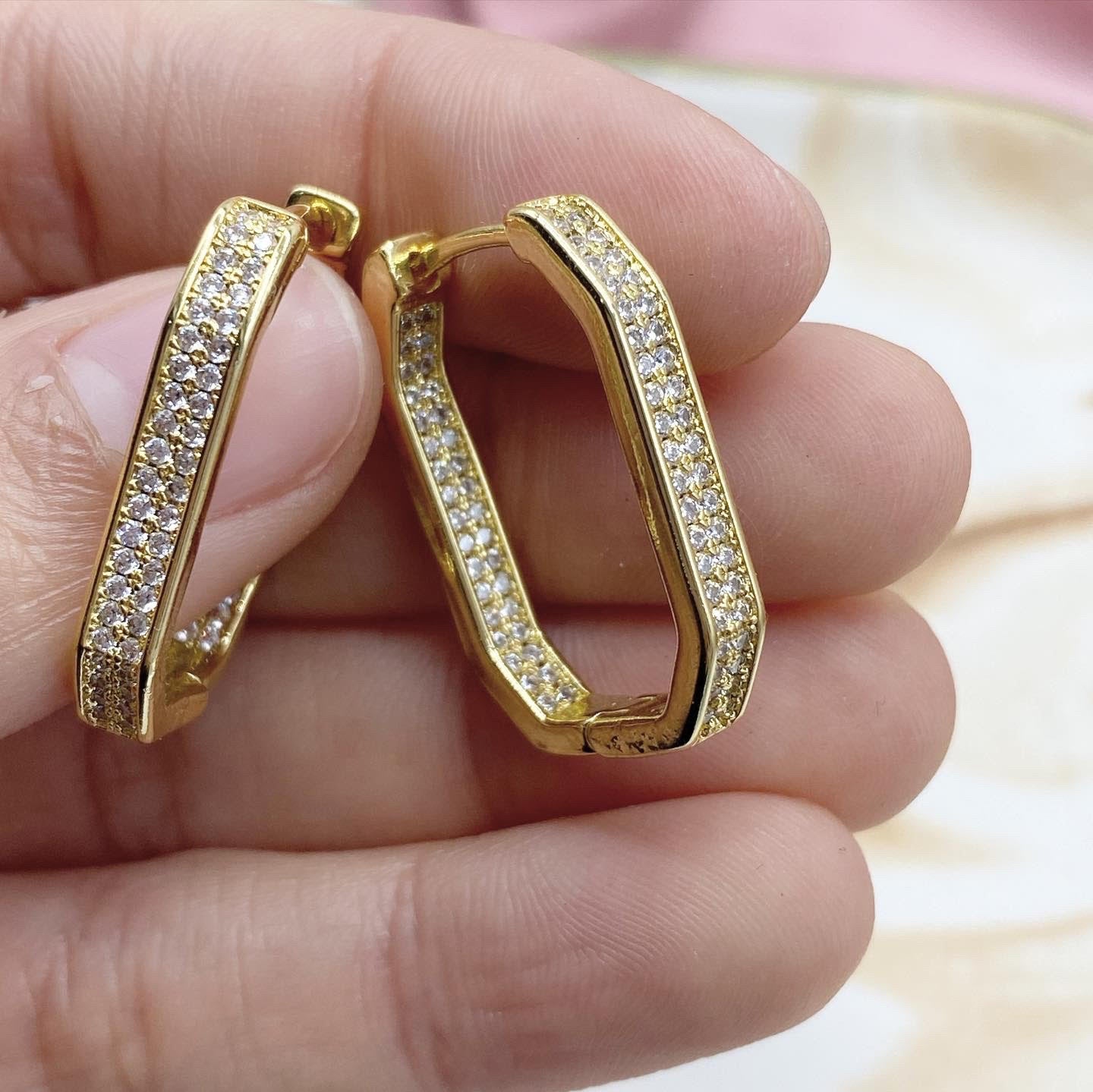 Aretes Swinnie (Swarovski Dupes)