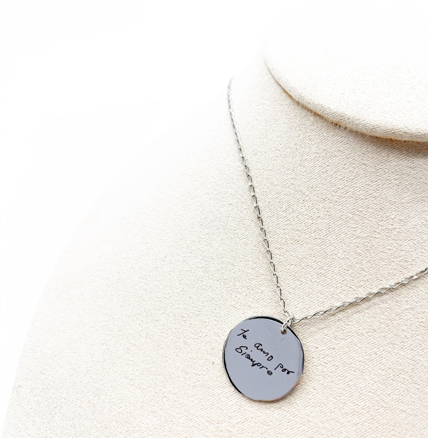 COLLAR PERSONALIZADO - CON TU LETRA GRABADA