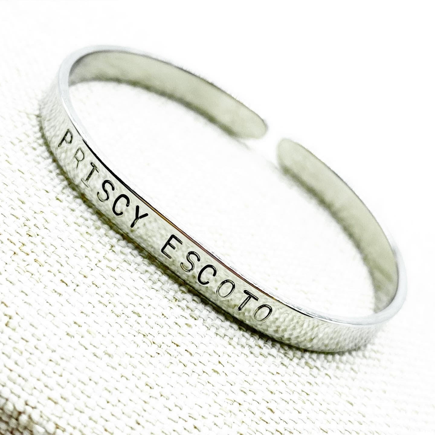 1 Pulsera Ixchel (Acero Inoxidable)