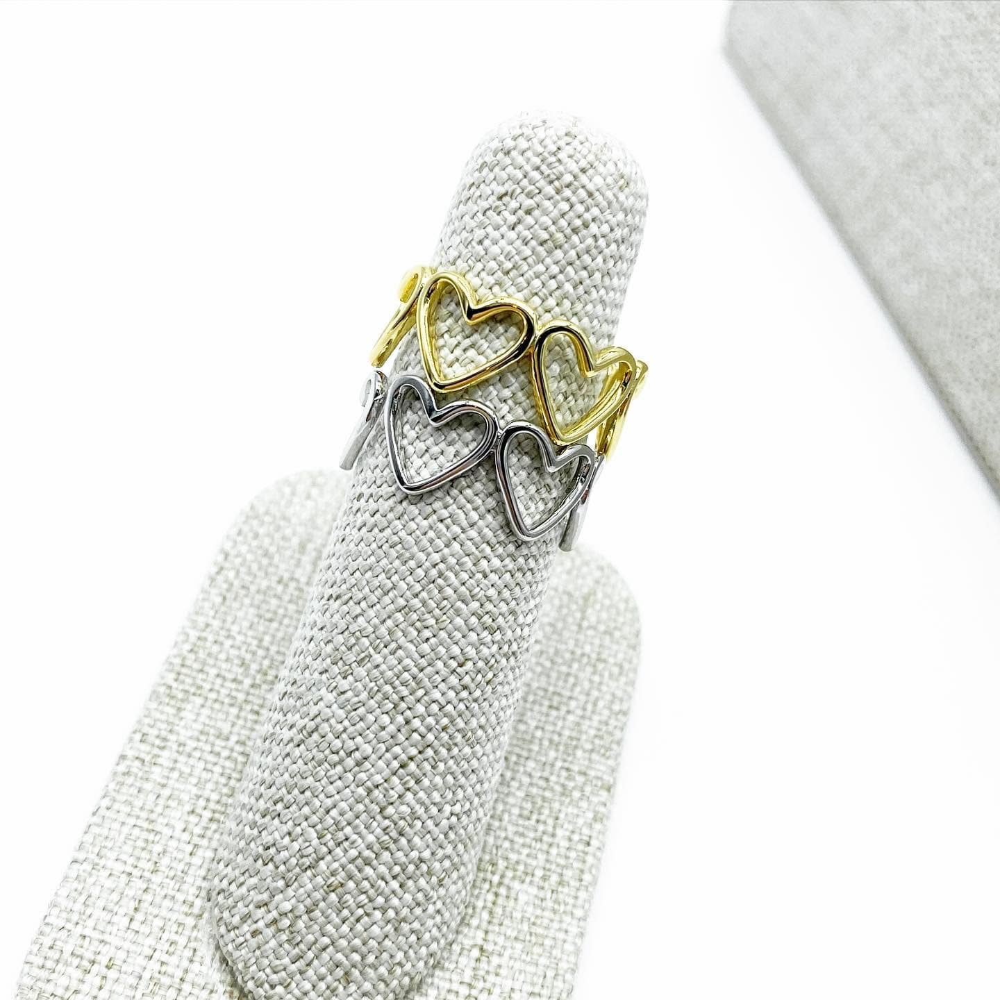 Anillo de Corazones