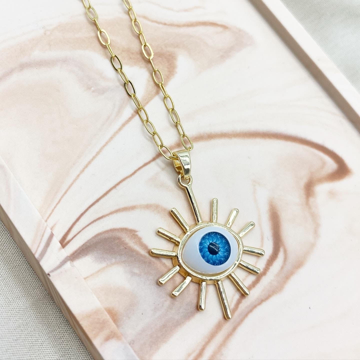 Collar de ojo protector