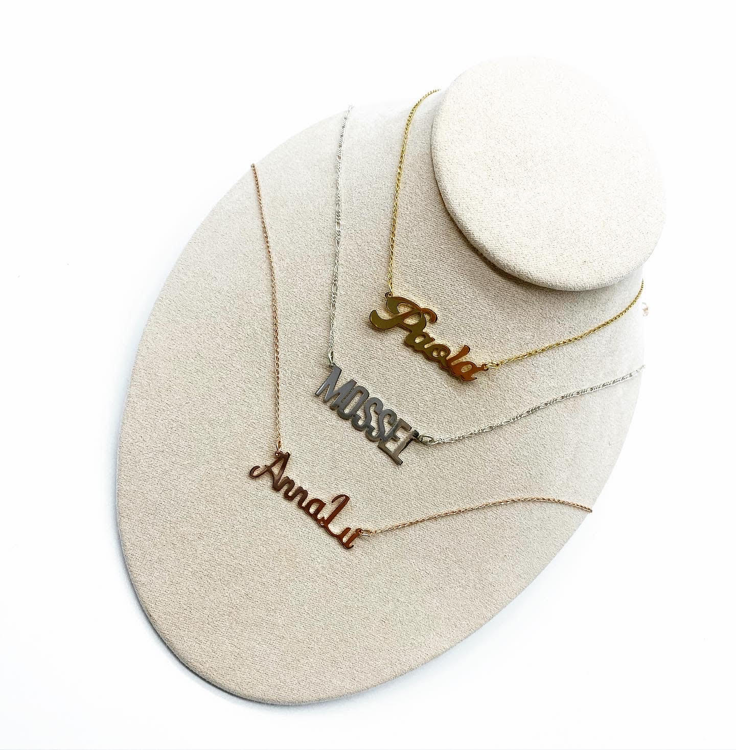 Collar Aranza «Personalízalo con tu nombre»